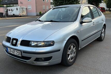 Seat Leon 250.000 km 550 &euro; Bielefeld 33729