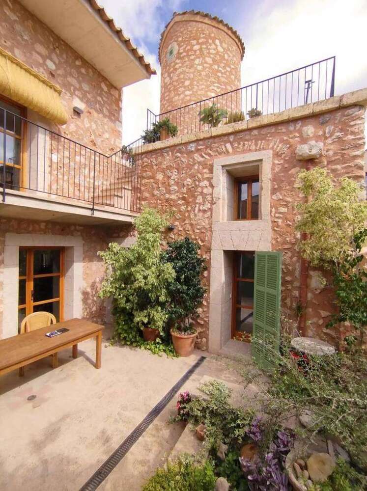 Haus zum Kaufen in Sencelles 695.000 € 167 m²