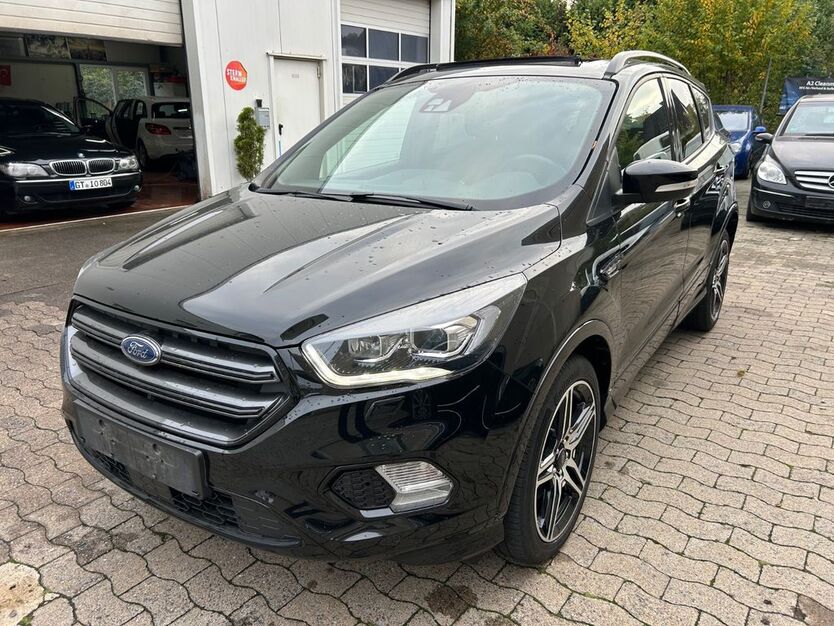 Ford Kuga 114.600 km 17.550 € Gütersloh 33332