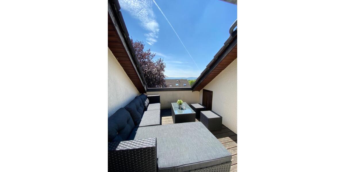 Dachgeschoßwohnung Detmold Hakedahl - 3 Zimmer, 90 m&sup2;, 129.900&euro; | Angebot:26901778