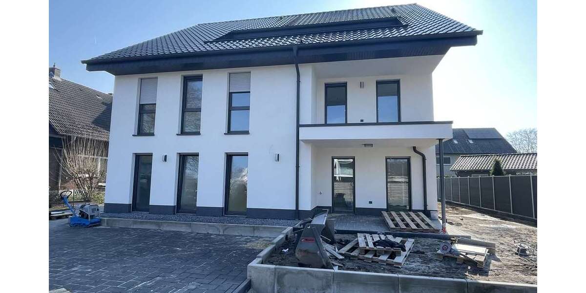 Etagenwohnung Schloß Holte-Stukenbrock Stukenbrock - 3 Zimmer, 87 m&sup2;, 355.000&euro; | Angebot:25563208
