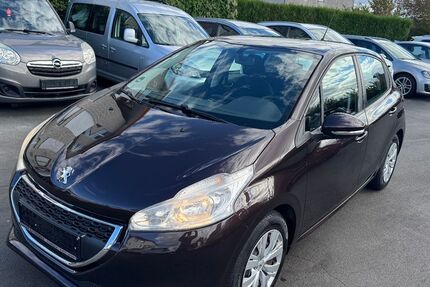 Peugeot 208 103.000 km 3.999 € Paderborn 33100