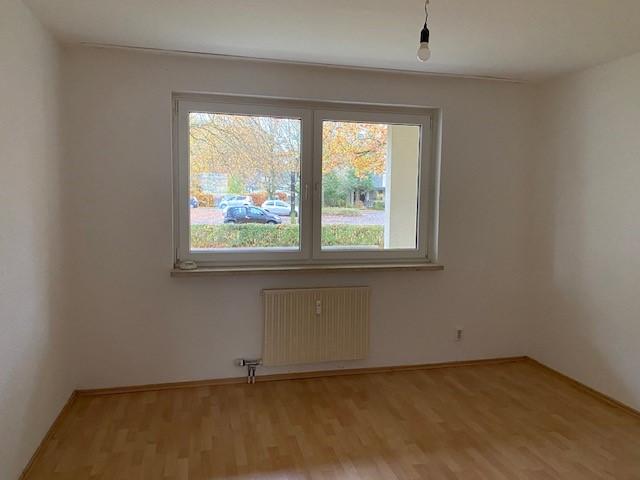 Erdgeschoßwohnung Bielefeld Jöllenbeck - 3 Zimmer, 76 m&sup2;, 579&euro; | Angebot:26358533