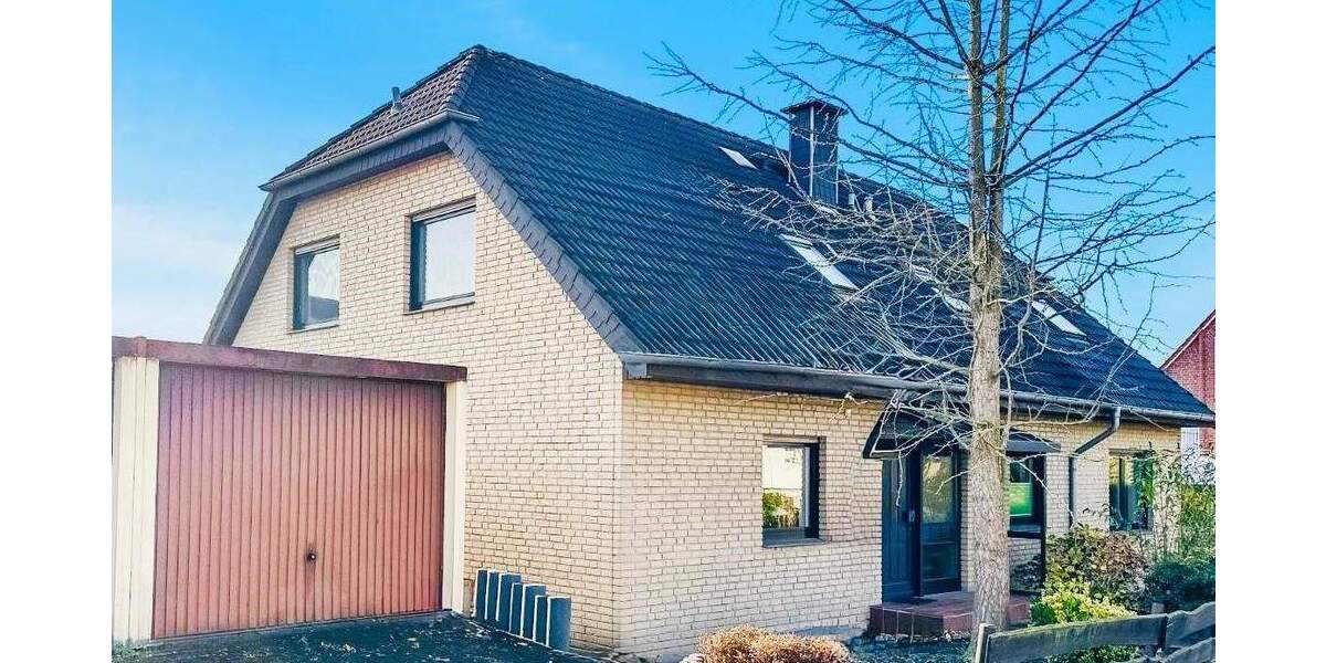 Gepflegtes Zweifamilienhaus in familienfreundlicher Lage 7 zimmer