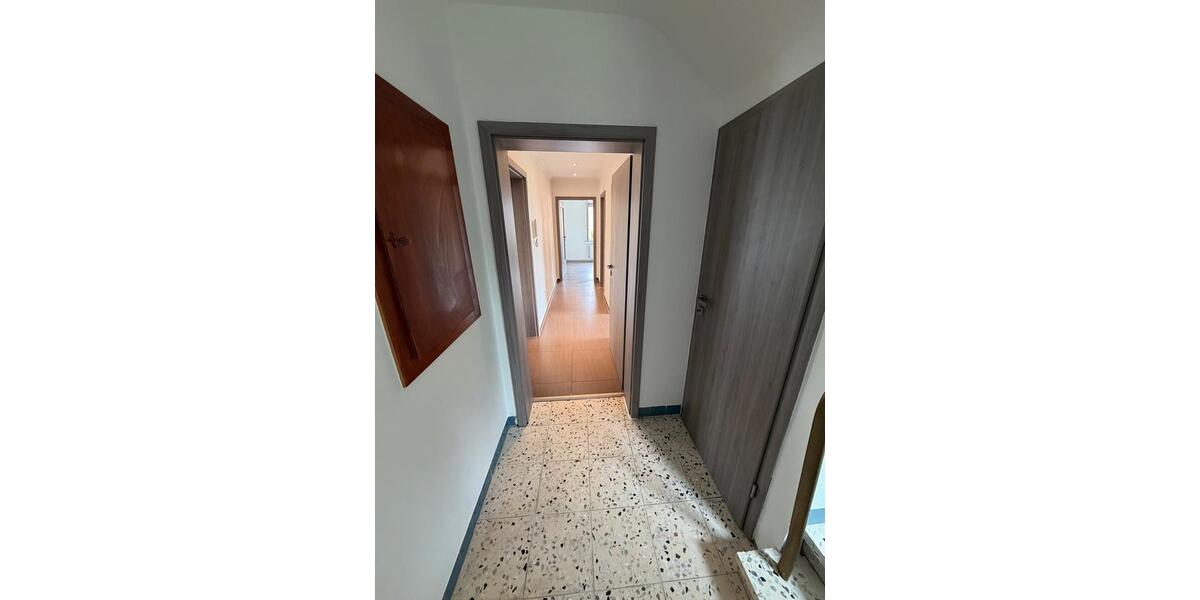 Mehrfamilienhaus, Wohnhaus Bad Oeynhausen - 7 Zimmer, 180 m&sup2;, 395.000&euro; | Angebot:27129551
