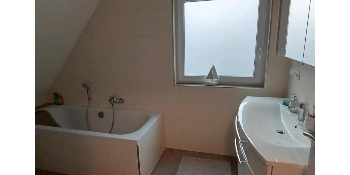 Einfamilienhaus Lage - 5 Zimmer, 132 m&sup2;, 395.000&euro; | Angebot:27003183