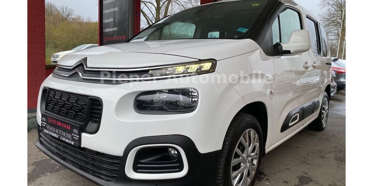 Citroen Berlingo 180.000 km 12.990 € Oerlinghausen 33813