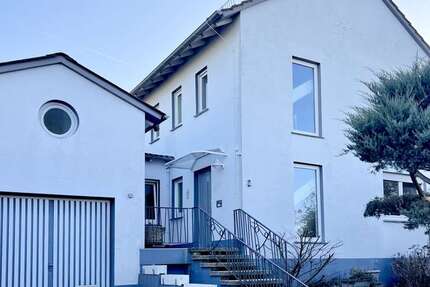 Haus Detmold Hiddesen - 5 Zimmer, 144 m&sup2;, 218.000&euro; | Angebot:26284573