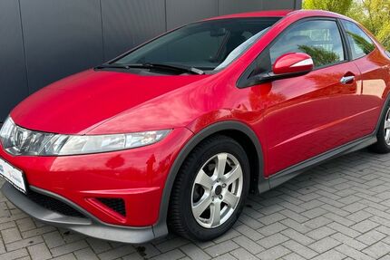 Honda Civic 273.108 km 3.299 &euro; Bad Salzuflen 32105