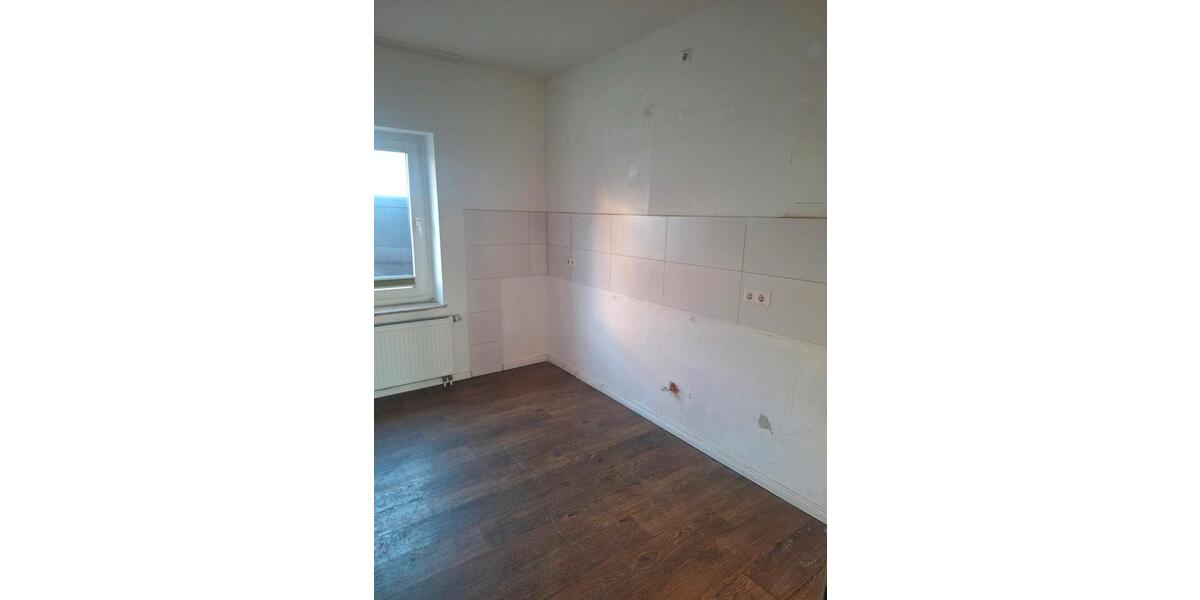 Erdgeschoßwohnung Hiddenhausen - 3 Zimmer, 83 m&sup2;, 750&euro; | Angebot:26414776