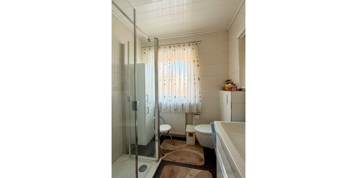 Reihenmittelhaus Gütersloh Spexard - 4 Zimmer, 97 m&sup2;, 299.000&euro; | Angebot:25749107