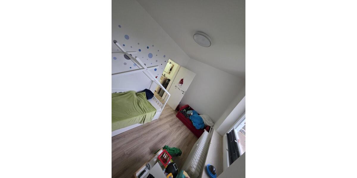 Etagenwohnung Detmold Hakedahl - 4 Zimmer, 82 m&sup2;, 130.000&euro; | Angebot:26997621