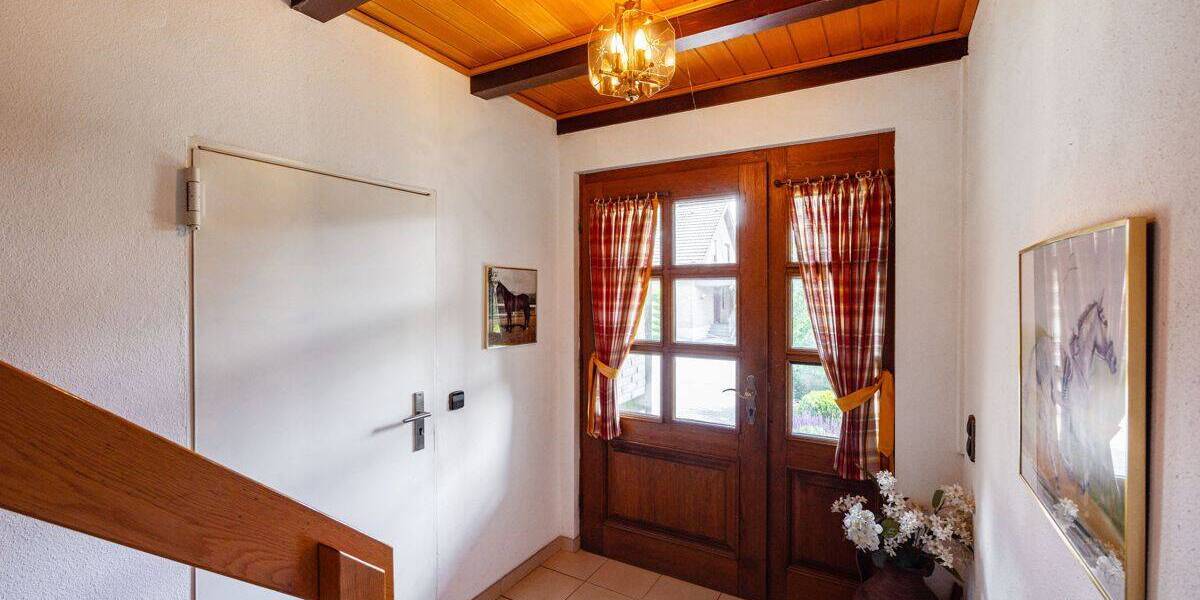 Mehrfamilienhaus, Wohnhaus Halle/Westf. Hesseln - 6 Zimmer, 157 m&sup2;, 368.000&euro; | Angebot:26909170