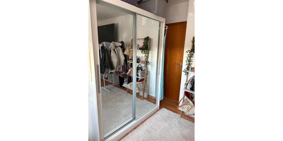 Dachgeschoßwohnung Bielefeld Brackwede - 2 Zimmer, 70 m&sup2;, 760&euro; | Angebot:25327994