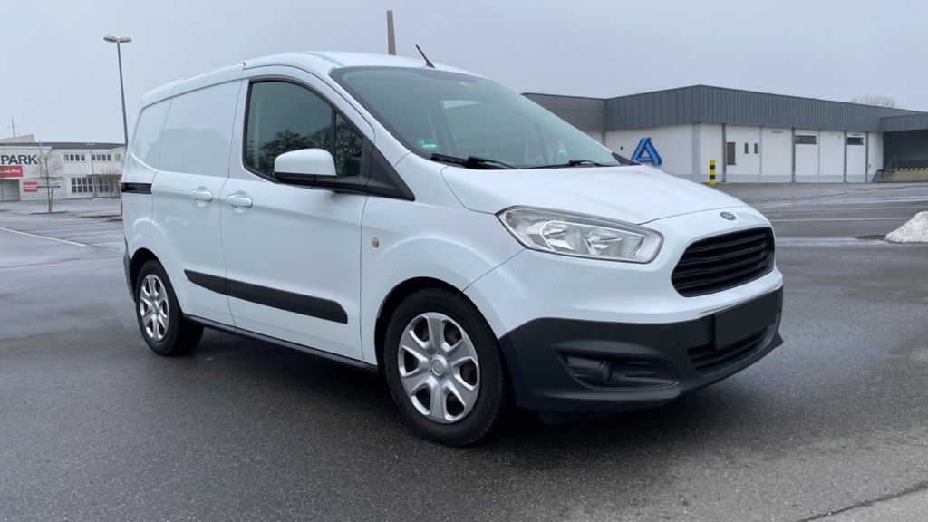 Ford Transit Courier 96.200 km 7.700 &euro; Herford 32051