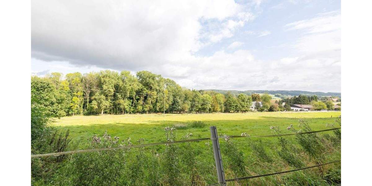 Großzügiges Einfamilienhaus trifft auf ruhige Waldrandlage in Hilter 5 zimmer