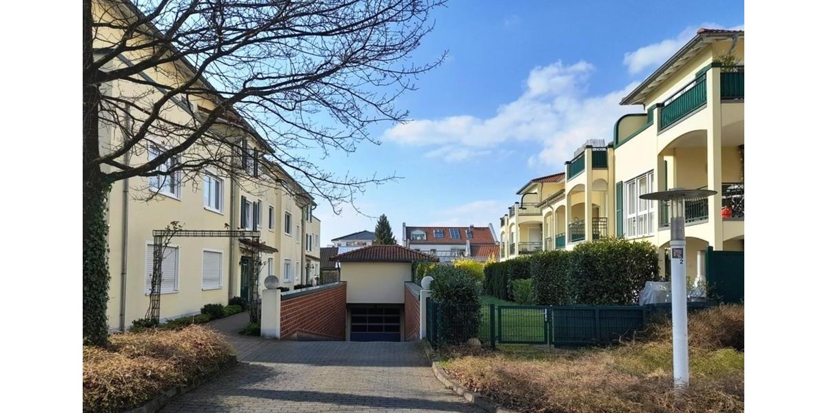 Etagenwohnung Schloß Holte-Stukenbrock Stukenbrock - 3 Zimmer, 80 m&sup2;, 290.000&euro; | Angebot:23530531