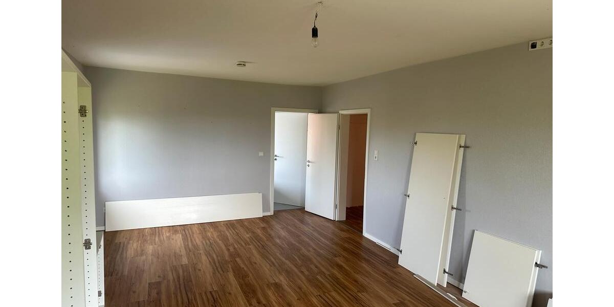Etagenwohnung Herford Diebrock - 1 Zimmer, 160 m&sup2;, 1.200&euro; | Angebot:26415692