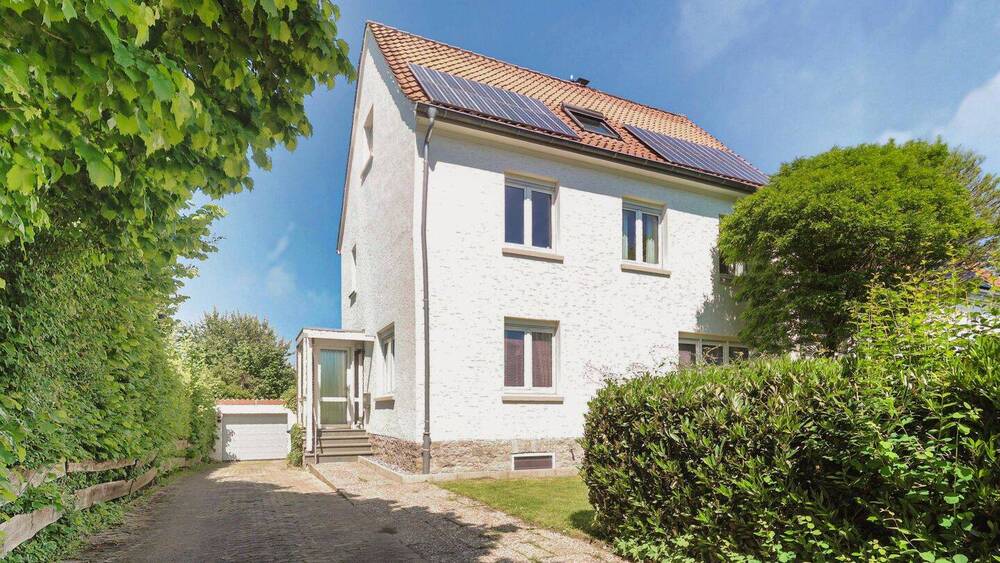 Einfamilienhaus Detmold Innenstadt - 7 Zimmer, 200 m&sup2;, 448.000&euro; | Angebot:26868756