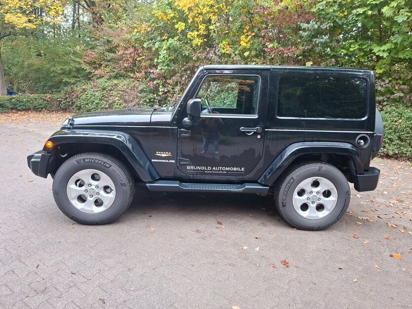 Jeep Wrangler 60.000 km 36.890 € Bielefeld 33611