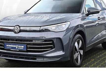 VW Tiguan 3.502 km 40.980 &euro; Verl 33415
