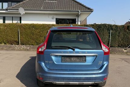 Volvo XC60 320.000 km 12.990 &euro; Oerlinghausen 33813