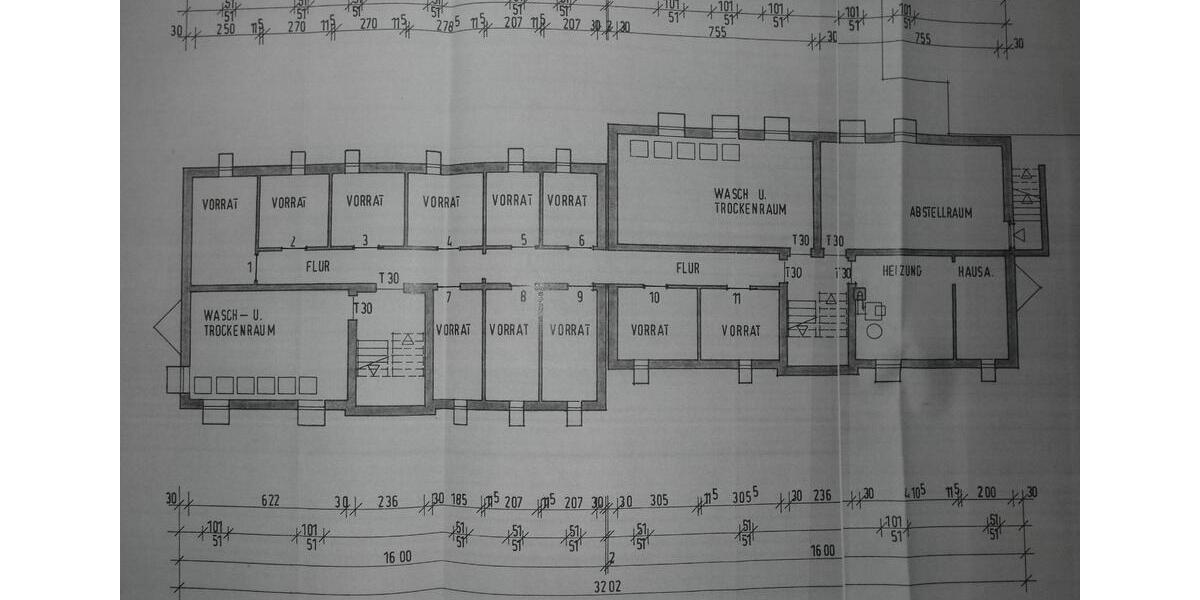 Etagenwohnung Halle - 3 Zimmer, 197 m&sup2;, 475.000&euro; | Angebot:27077721