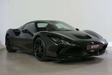 Ferrari F8 Spider 5.350 km 362.800 € Paderborn 33100