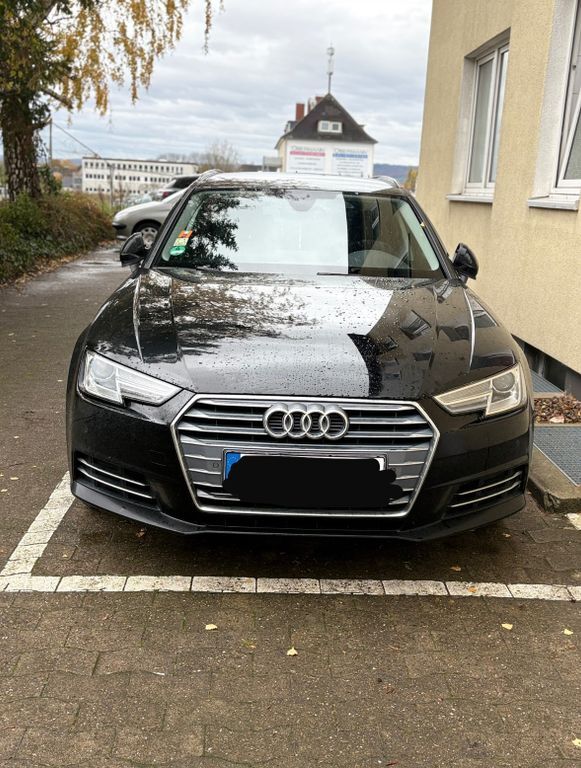 Audi A4 152.000 km 17.999 € Bielefeld 33609