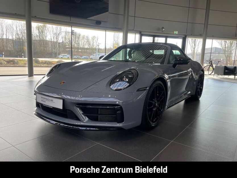 992