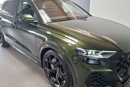 Audi RSQ8 3.980 km 159.900 € Gütersloh 33334