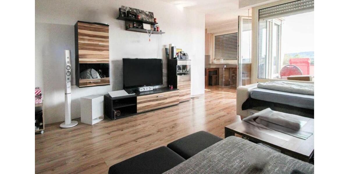 2‑Zi. Stadtwohnung mit Balkon – derzeit in Renovierung 2 zimmer