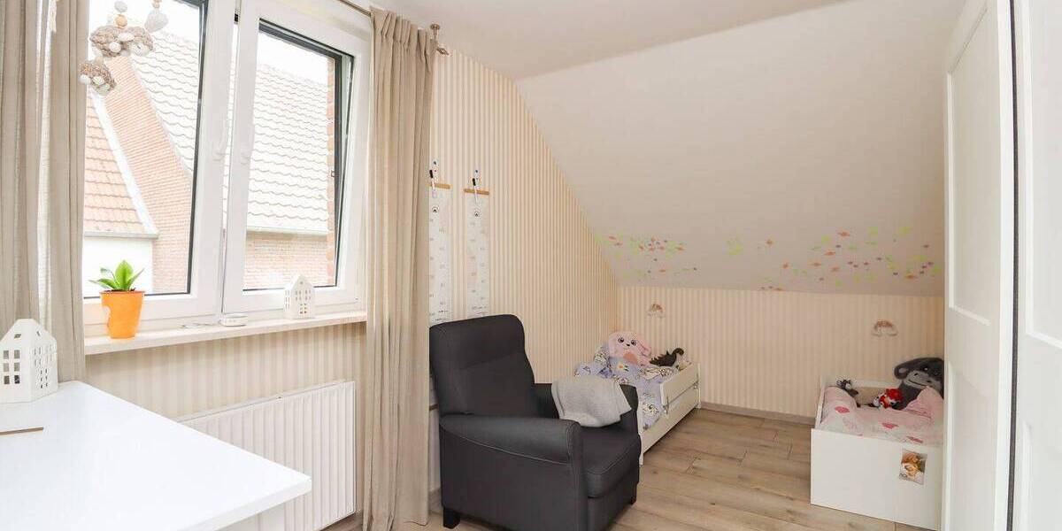 Reihenendhaus Gütersloh Innenstadt - 4 Zimmer, 110 m&sup2;, 359.000&euro; | Angebot:26875696