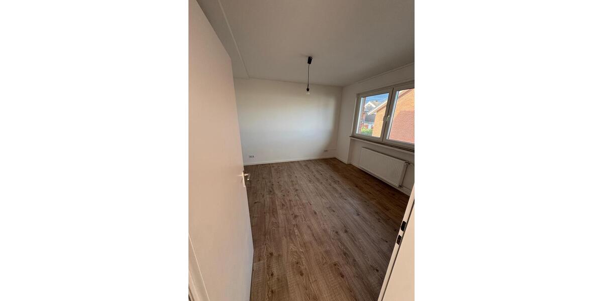 Doppelhaushälfte Bielefeld Jöllenbeck - 4 Zimmer, 105 m&sup2;, 1.590&euro; | Angebot:26374928