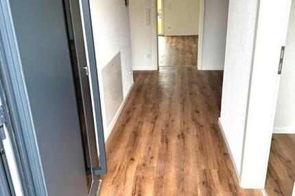 Erstbezug nach Sanierung: Moderne DHH in Oerlinghausen-Helpup zimmer