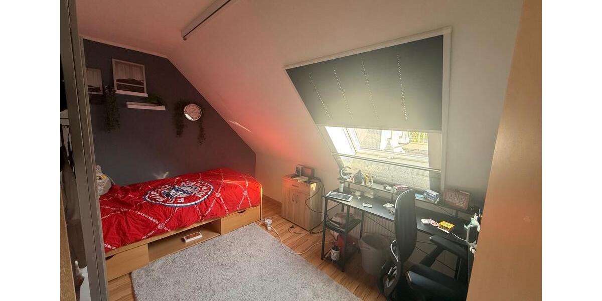 Doppelhaushälfte Augustdorf - 5 Zimmer, 107 m&sup2;, 435.000&euro; | Angebot:27158240
