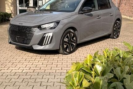 Peugeot 208 18.000 km 18.900 &euro; Gütersloh 33335