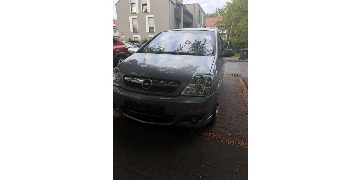 Opel Meriva 111.000 km 2.800 &euro; Halle (westf.) 33790