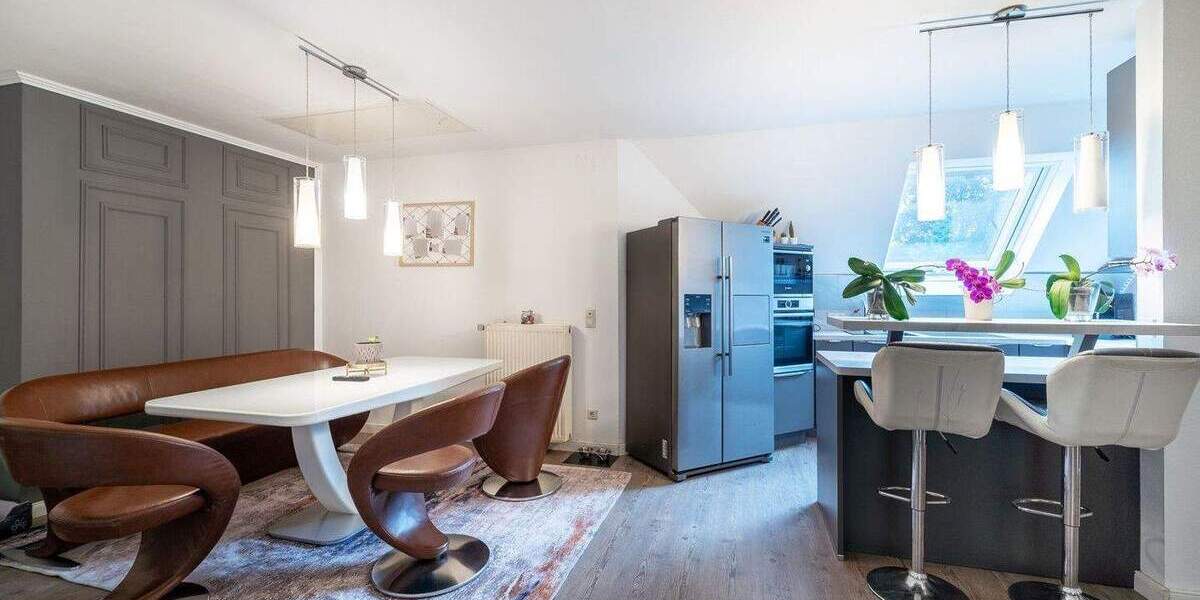 Etagenwohnung Gütersloh Innenstadt - 4 Zimmer, 105 m&sup2;, 295.000&euro; | Angebot:24435201