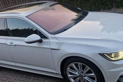VW Passat 192.000 km 16.599 € Lemgo 32657