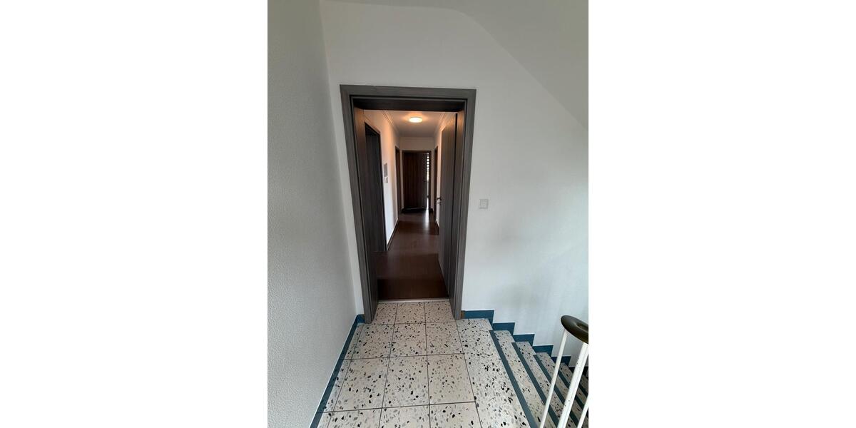 Mehrfamilienhaus, Wohnhaus Bad Oeynhausen - 7 Zimmer, 180 m&sup2;, 395.000&euro; | Angebot:27129551