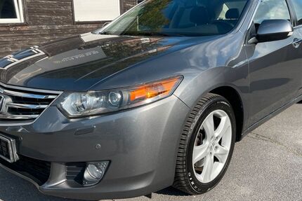 Honda Accord 97.850 km 12.499 &euro; Rheda-Wiedenbrück 33378