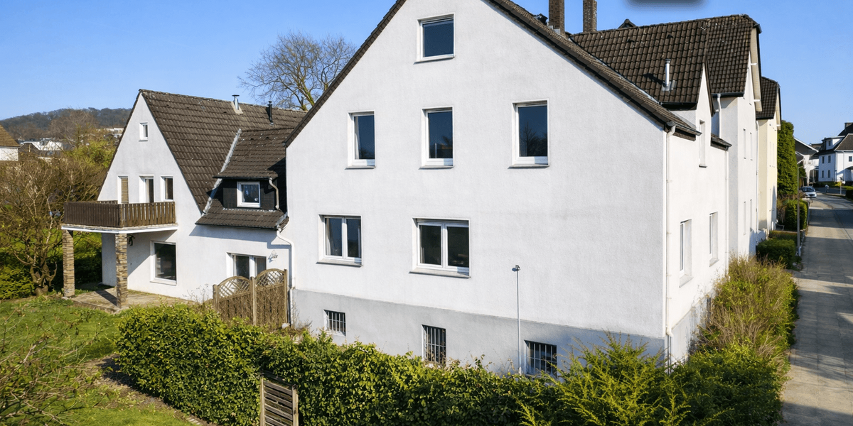 Einfamilienhaus Bielefeld Brackwede - 19 Zimmer, 434 m&sup2;, 799.000&euro; | Angebot:26219759