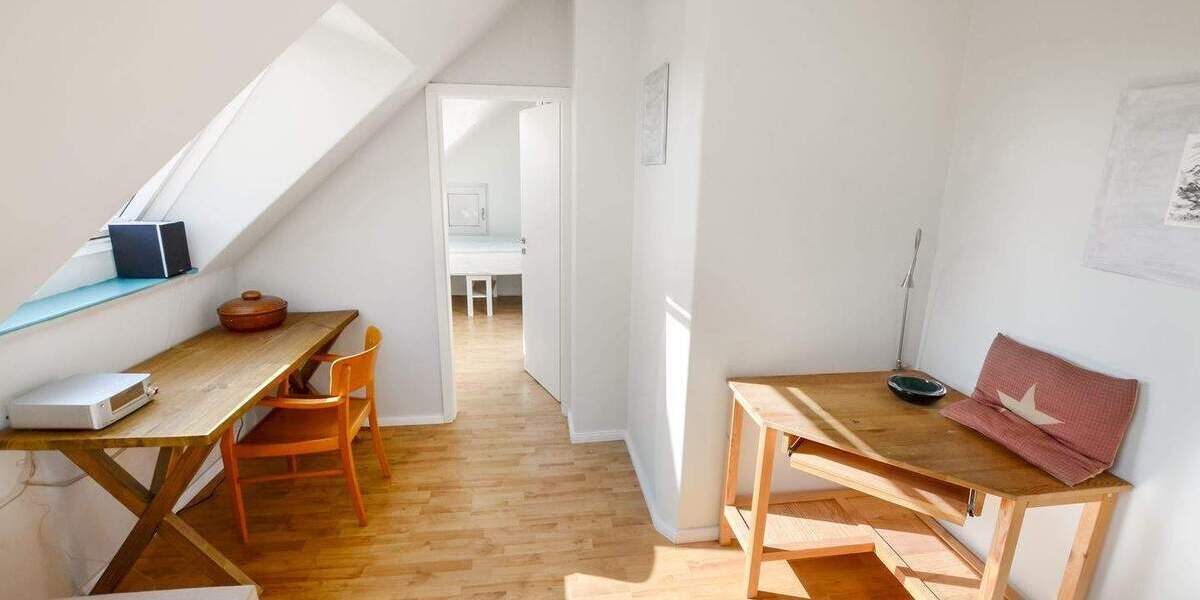 Stilvolle Dachgeschosswohnung über den Dächern von Brackwede! 3 zimmer