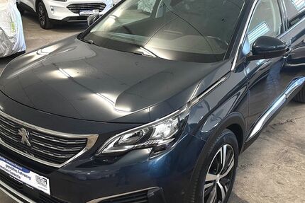 Peugeot 5008 98.000 km 15.990 € Rietberg 33397