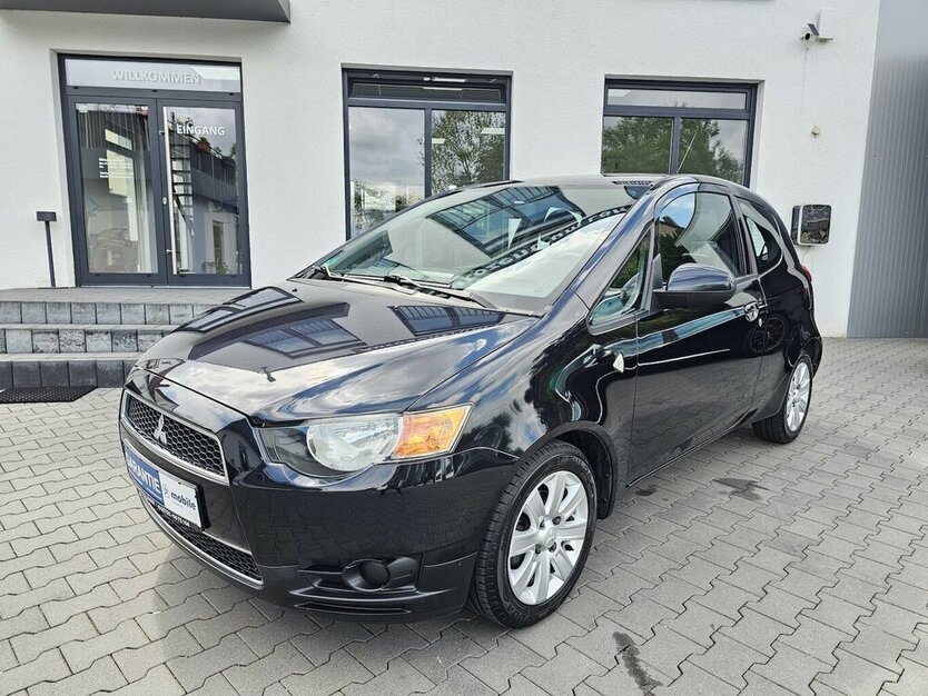 Mitsubishi Colt 1.3 XTRA KLIMA PDC TEMPOMAT AUS 1.HAND 131.250 km 4.490 € Löhne 32584