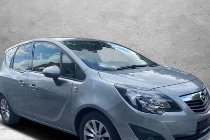 Opel Meriva 120.000 km 4.999 € Detmold 32758