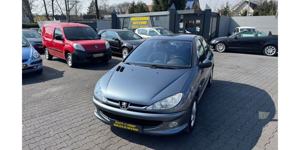 Peugeot 206 114.000 km 4.999 &euro; Bielefeld 33649