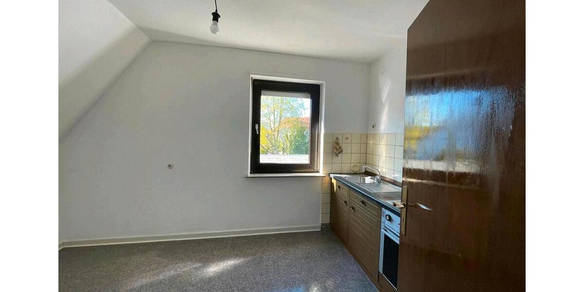 Dachgeschoßwohnung Hiddenhausen - 3 Zimmer, 70 m&sup2;, 153.000&euro; | Angebot:26407367
