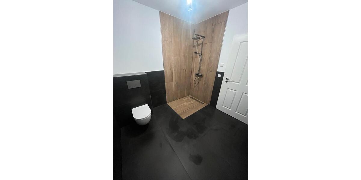 DHH Erstbezug nach Neubau 5 zimmer